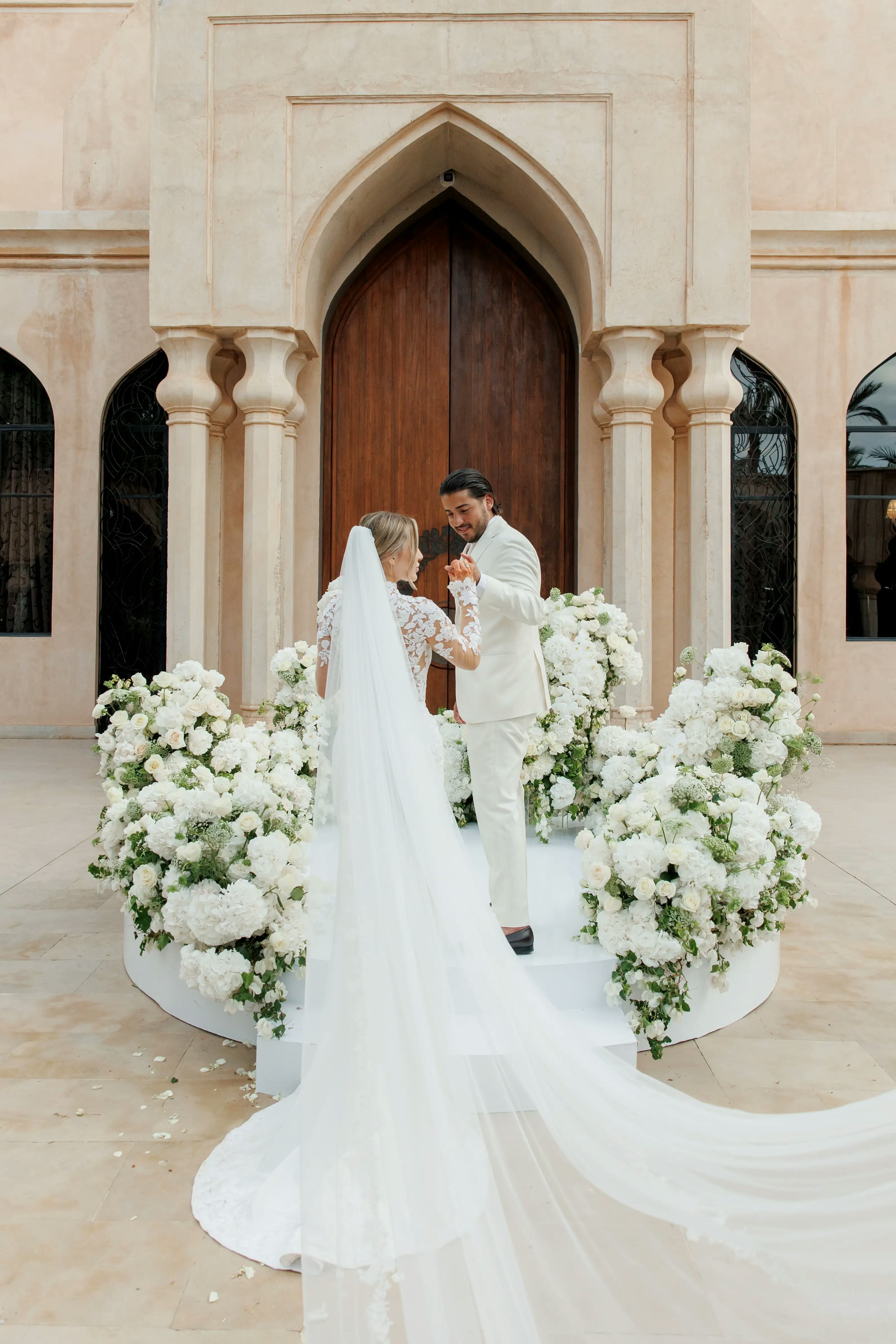 Elegant white wedding in Marrakech