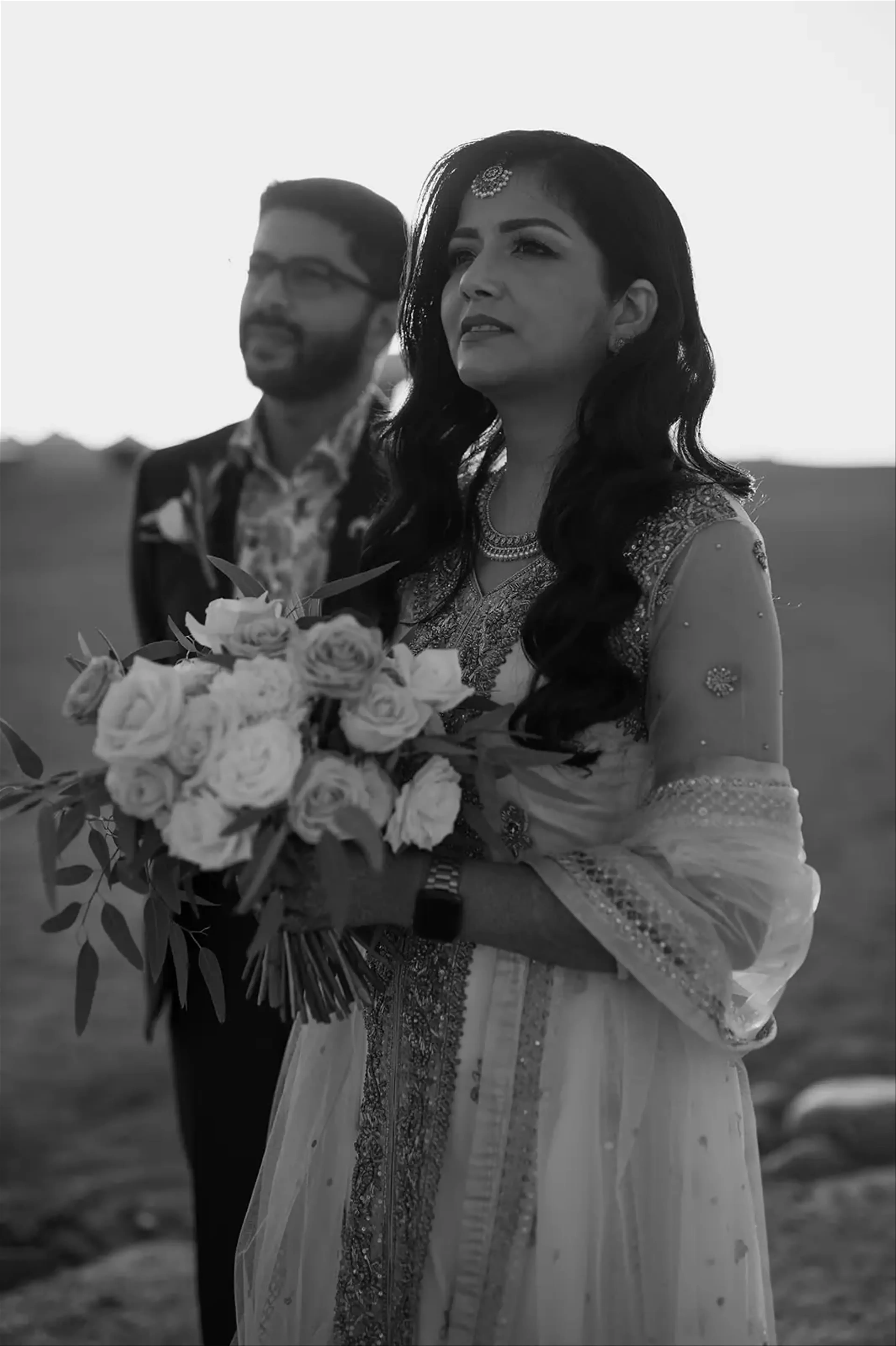 Mariée avec des fleurs