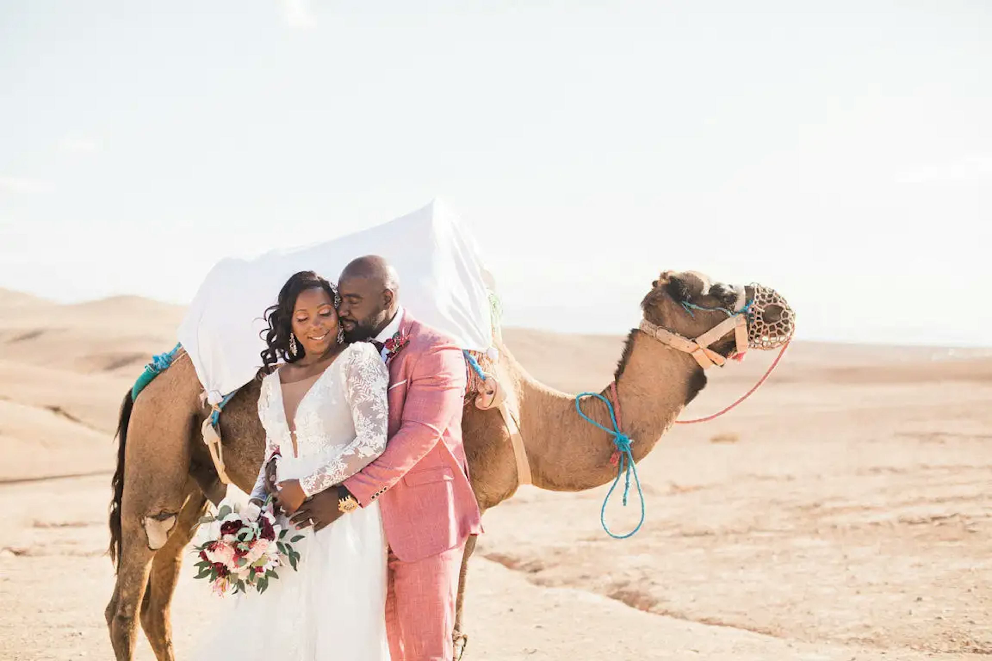 Mariage intime dans le désert de Marrakech