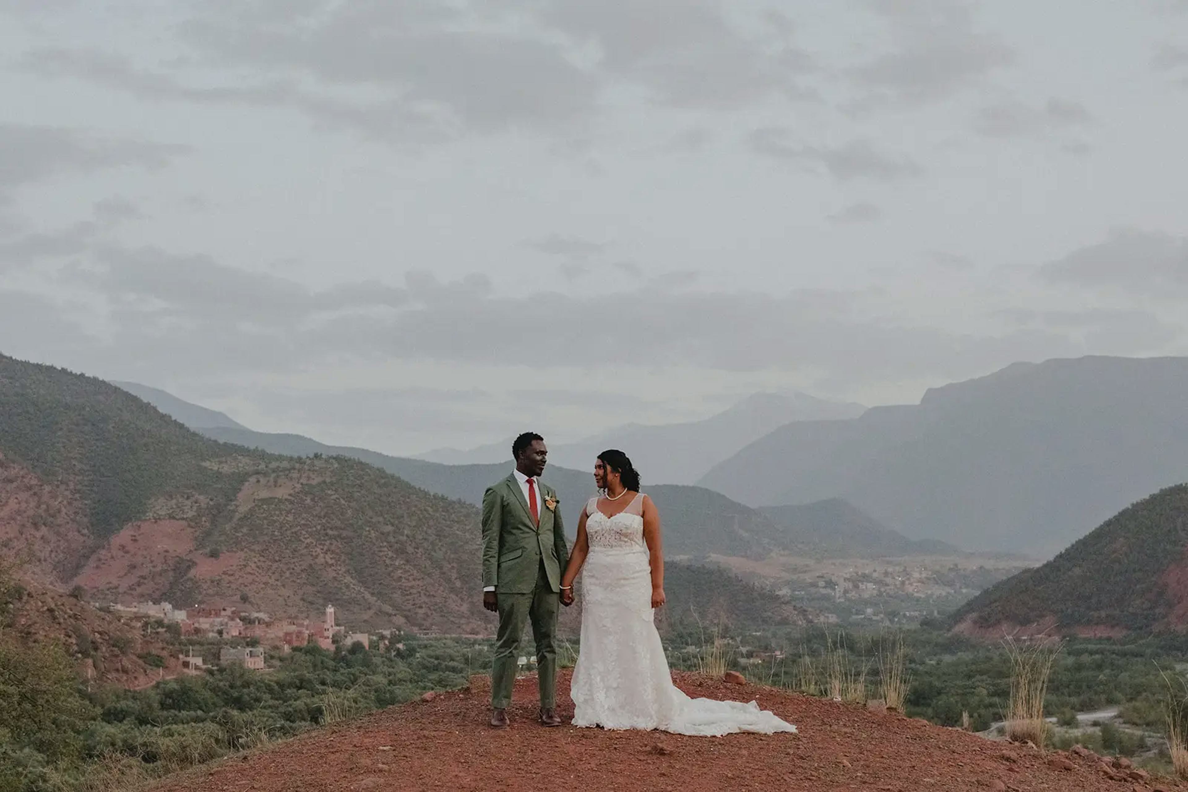 Hilltop view for wedding photos