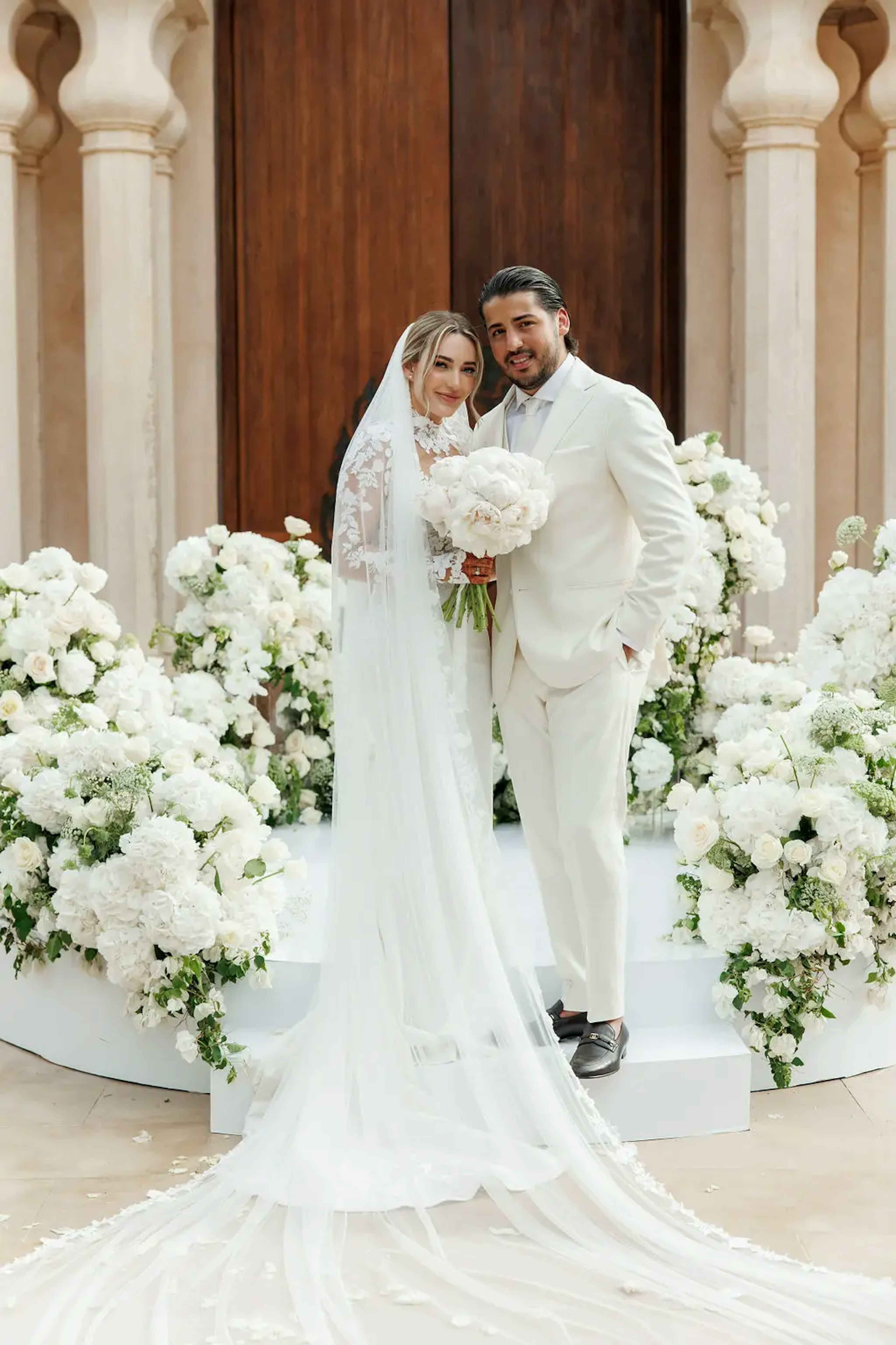 Luxury wedding floral arch