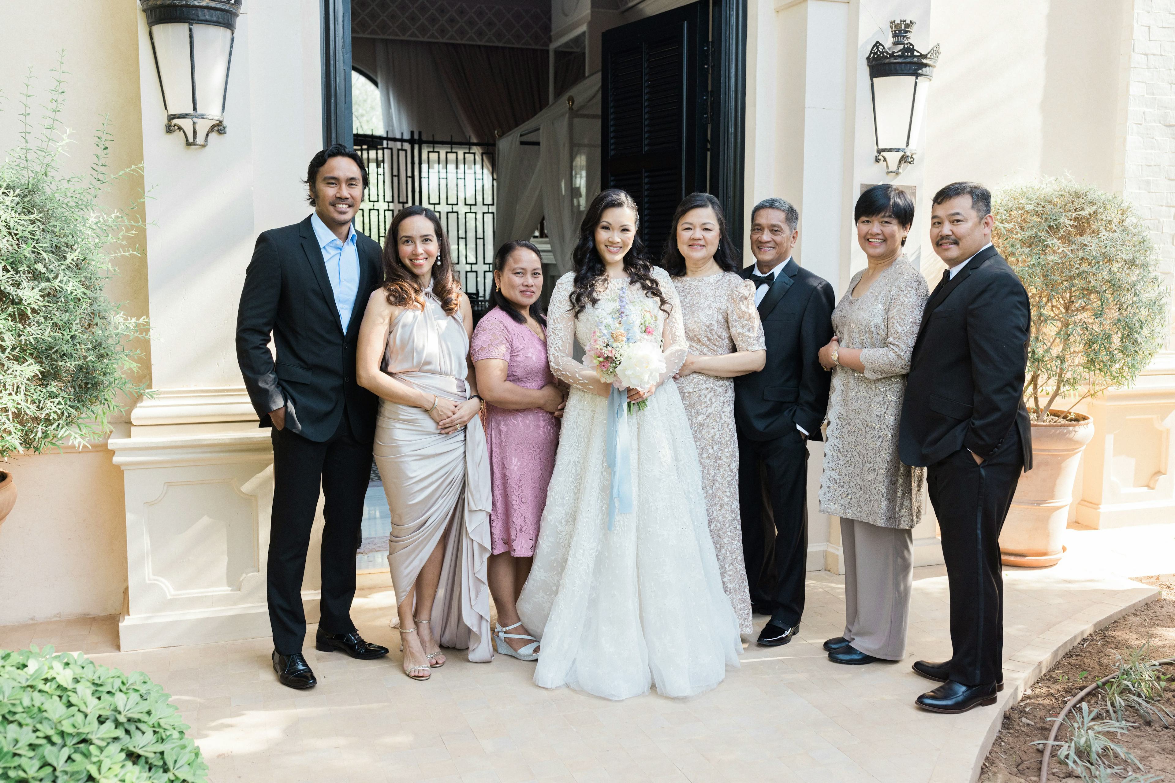 Luxury family wedding photo