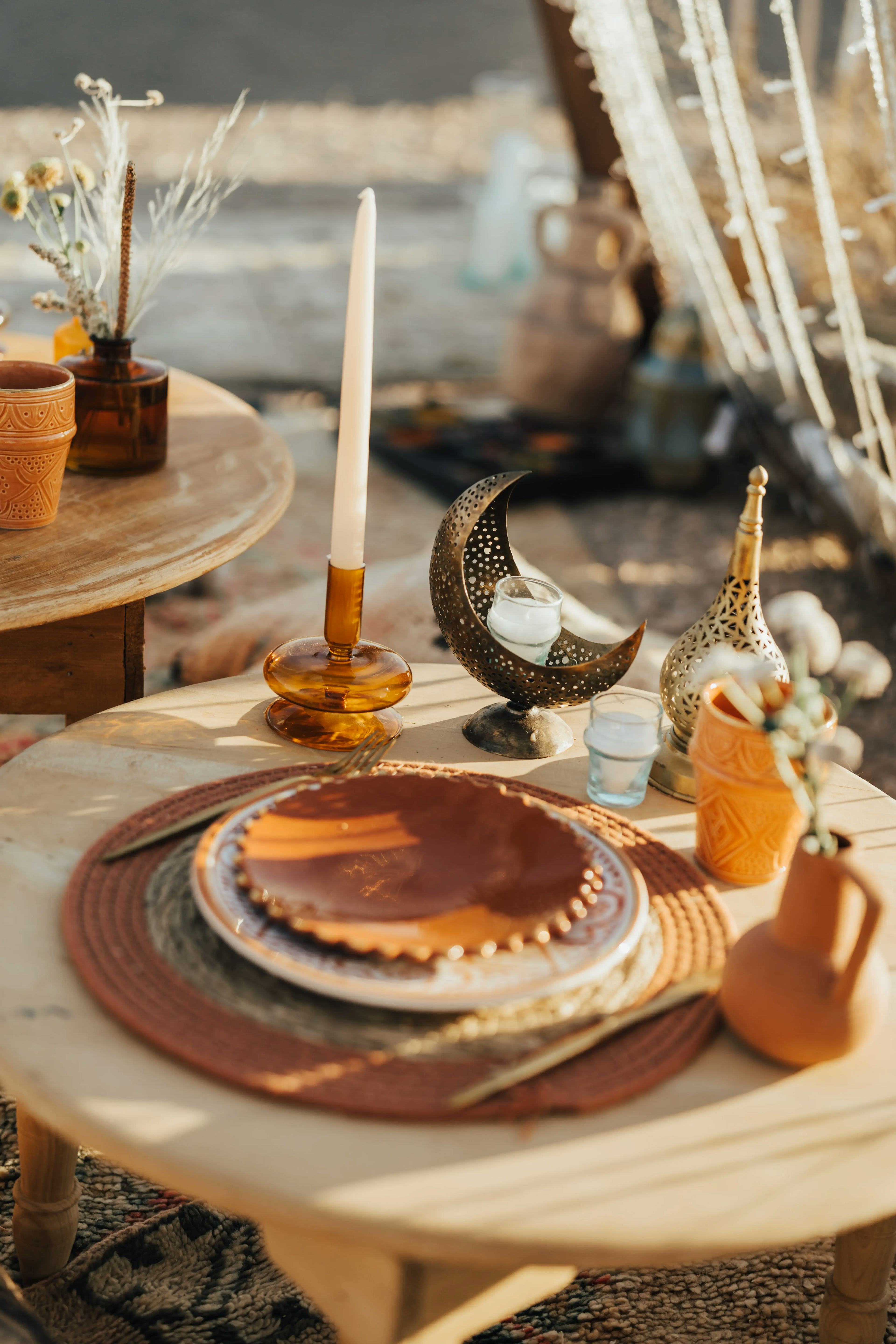 Marrakech Agafay Desert- Table decoration under the arch