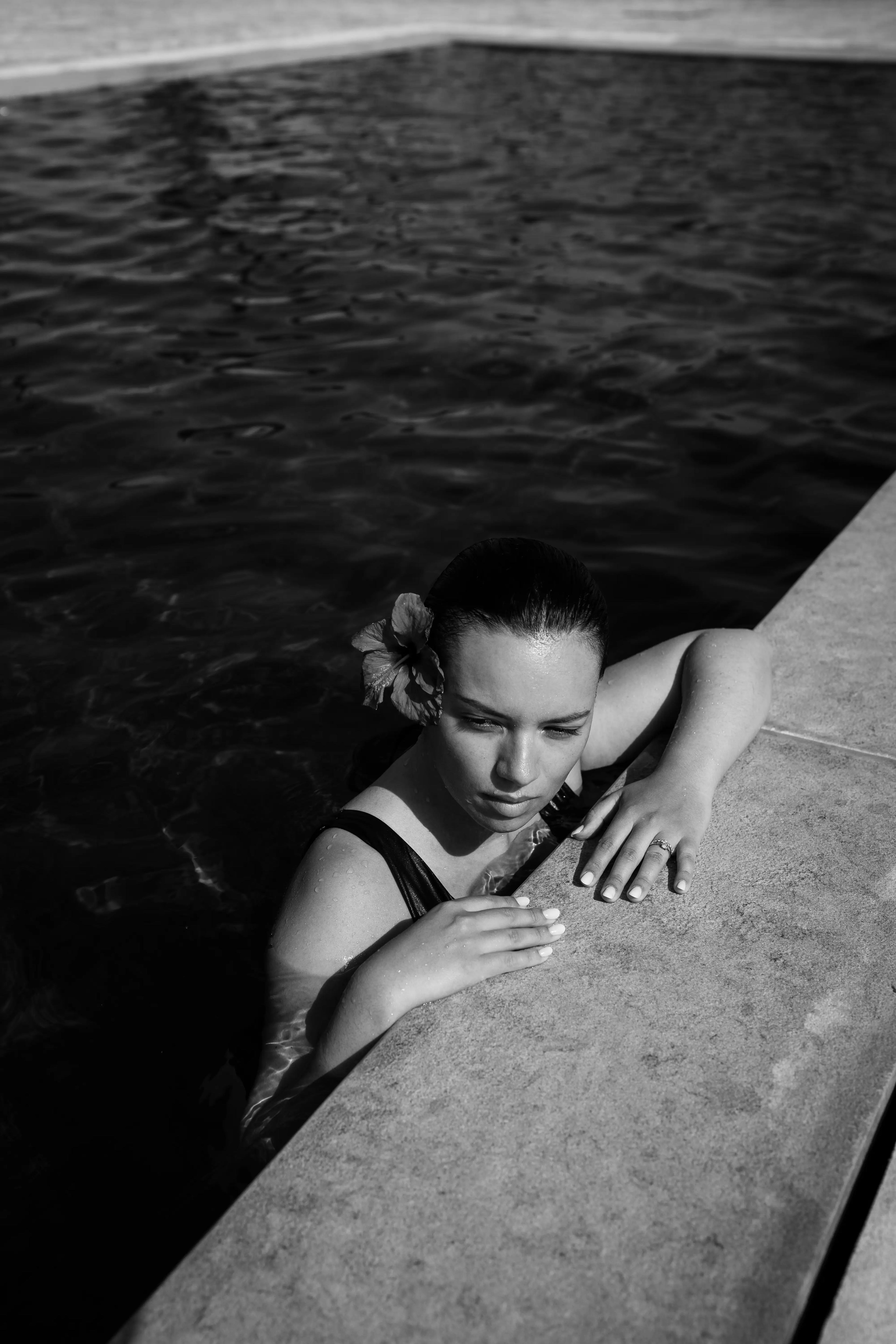 bride in swimming pool in Morocco