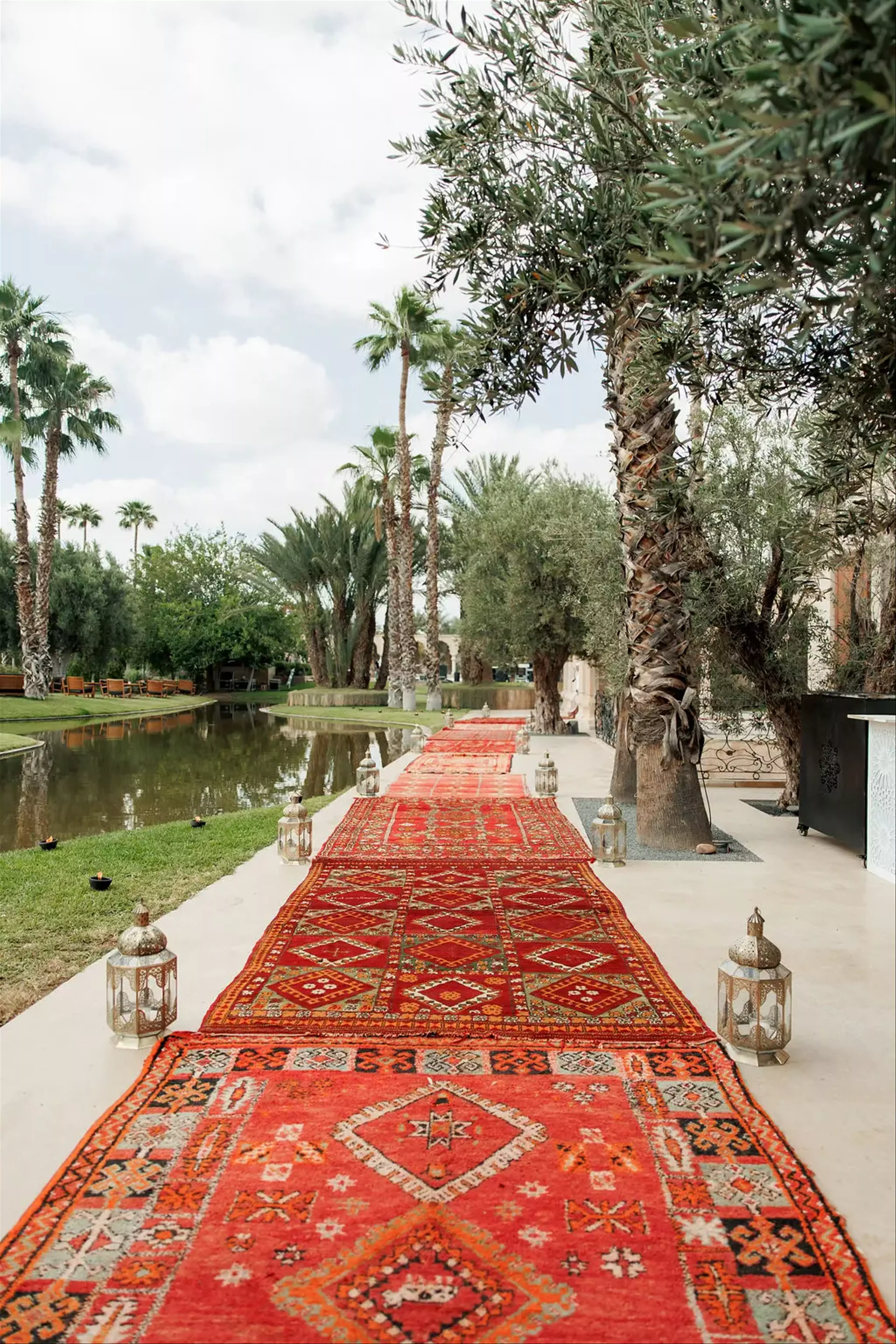 Moroccan wedding traditions