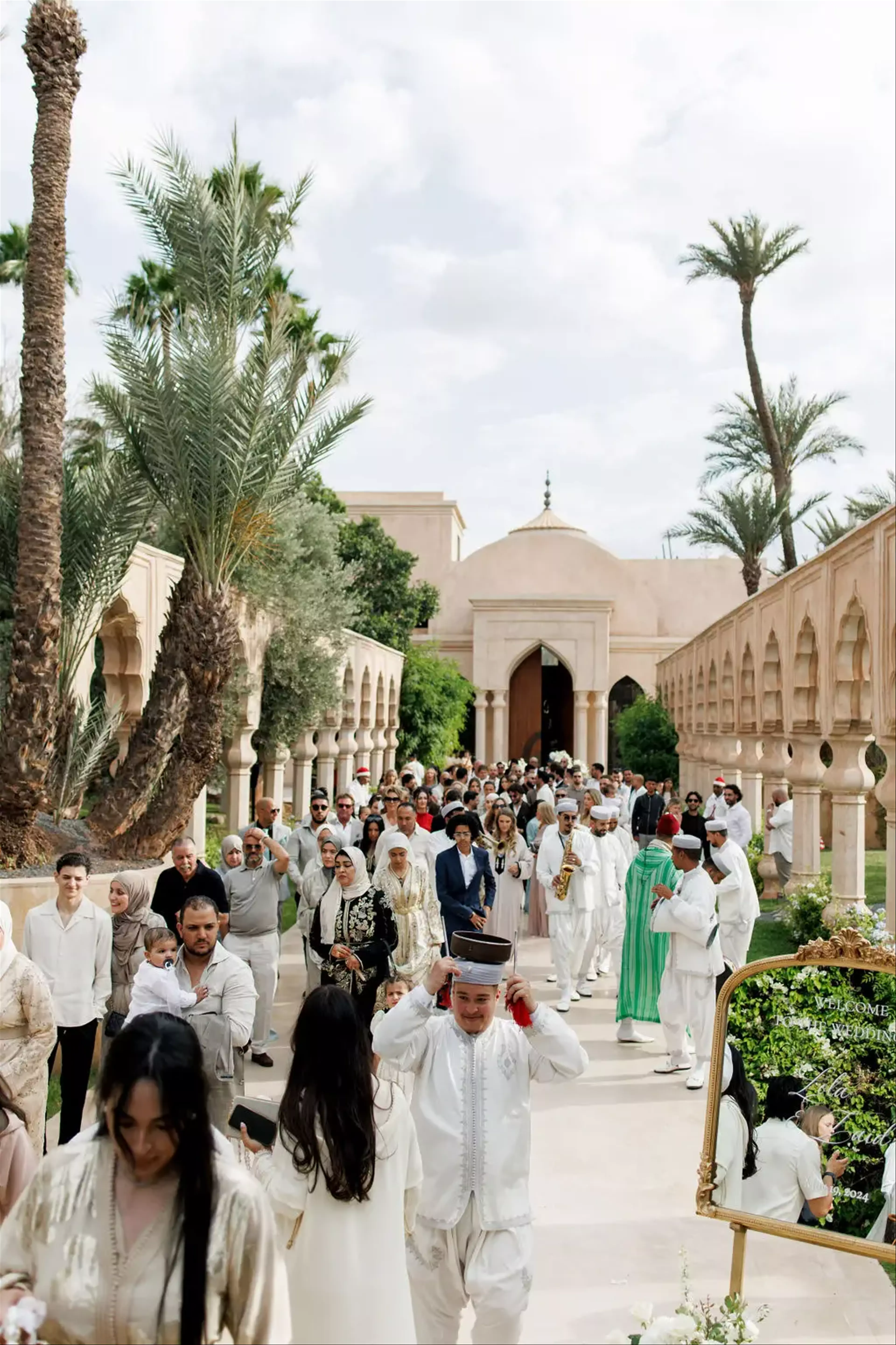 Marrakech outdoor wedding ceremony