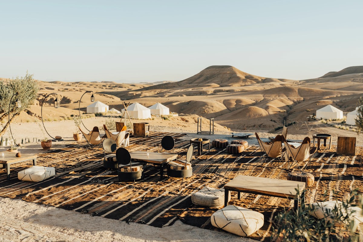 Pourquoi célébrer votre mariage dans le désert d'Agafay, au Maroc?