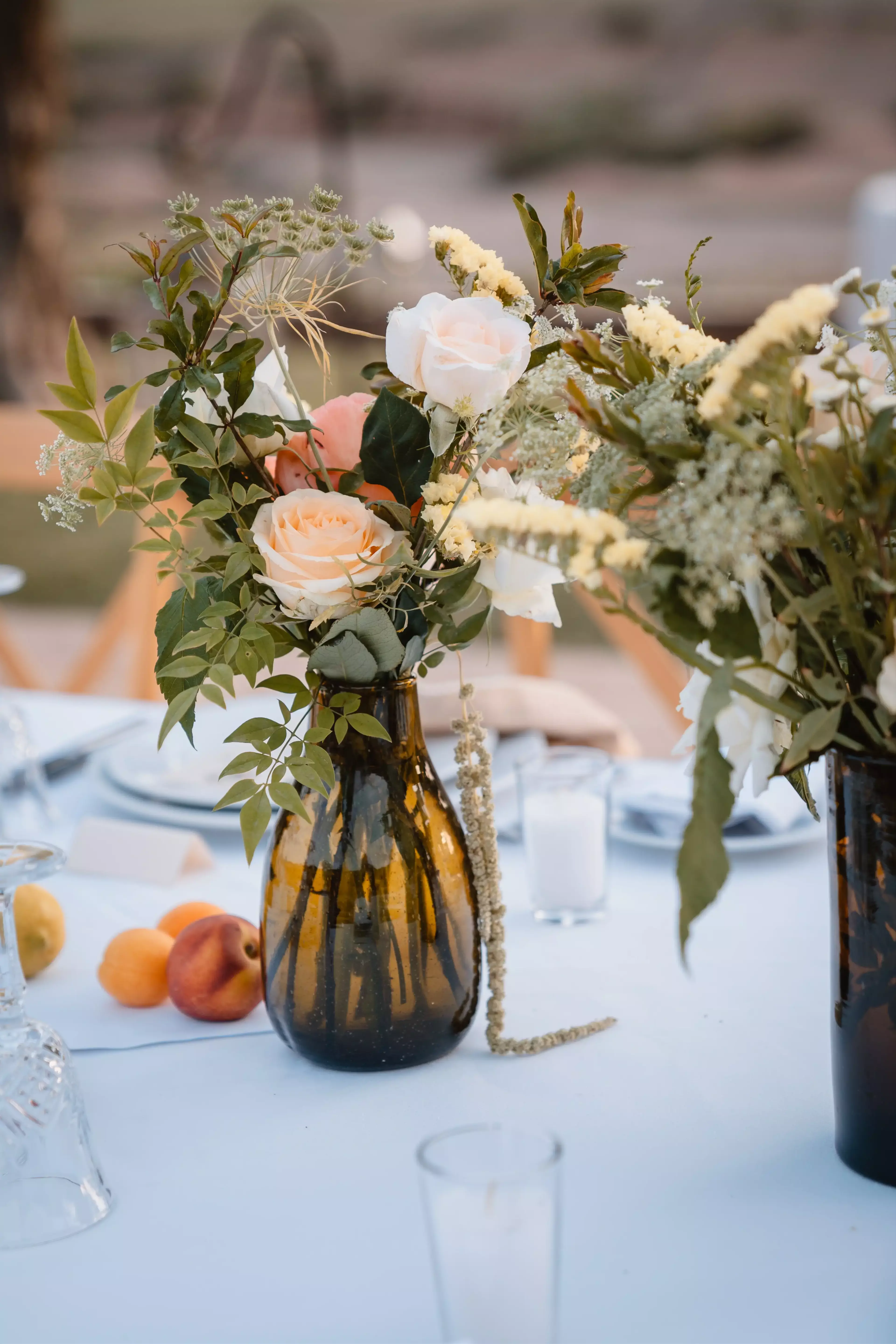 Summer wedding table decor