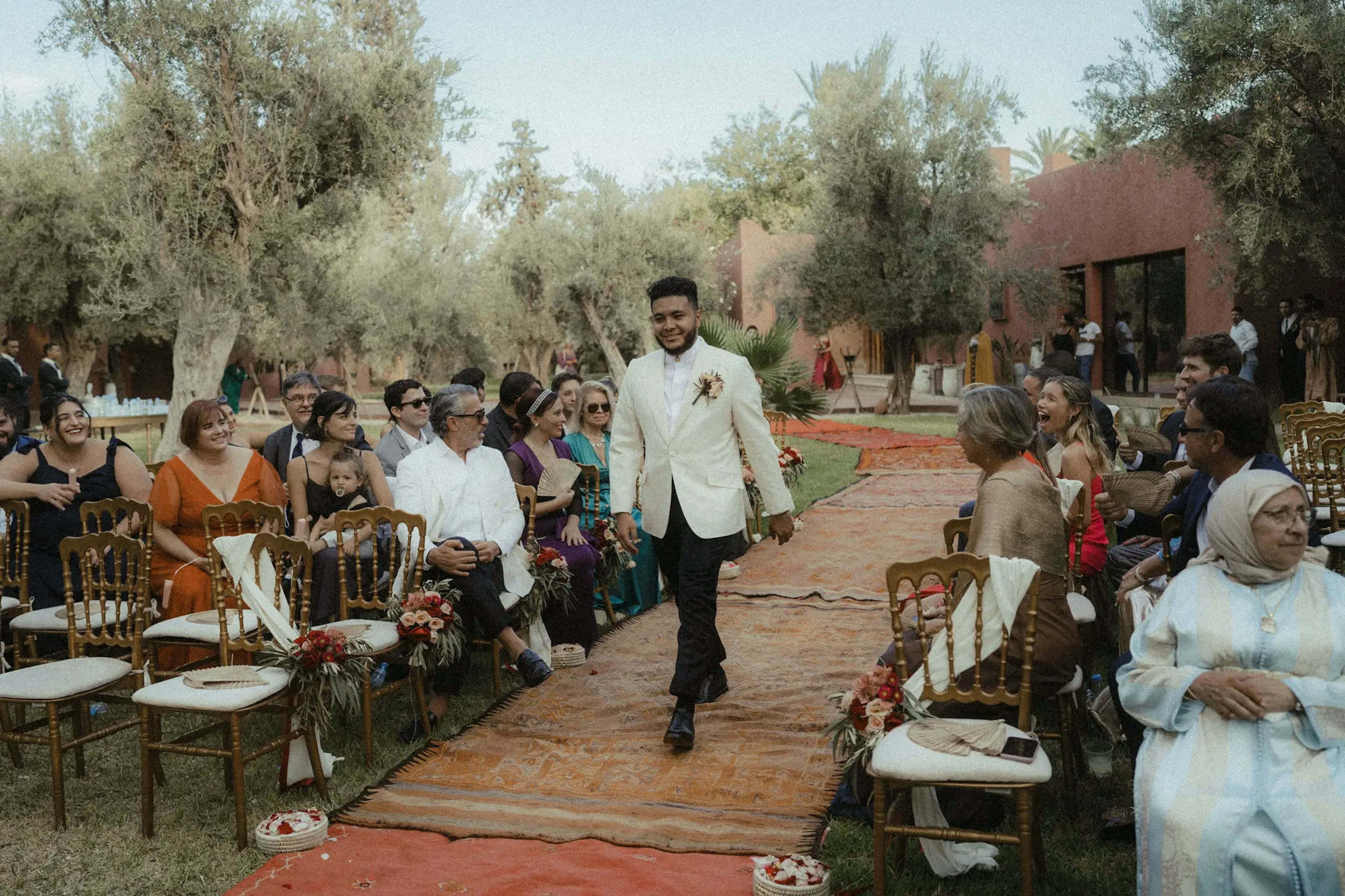 Arrival of the groom towards the hotel