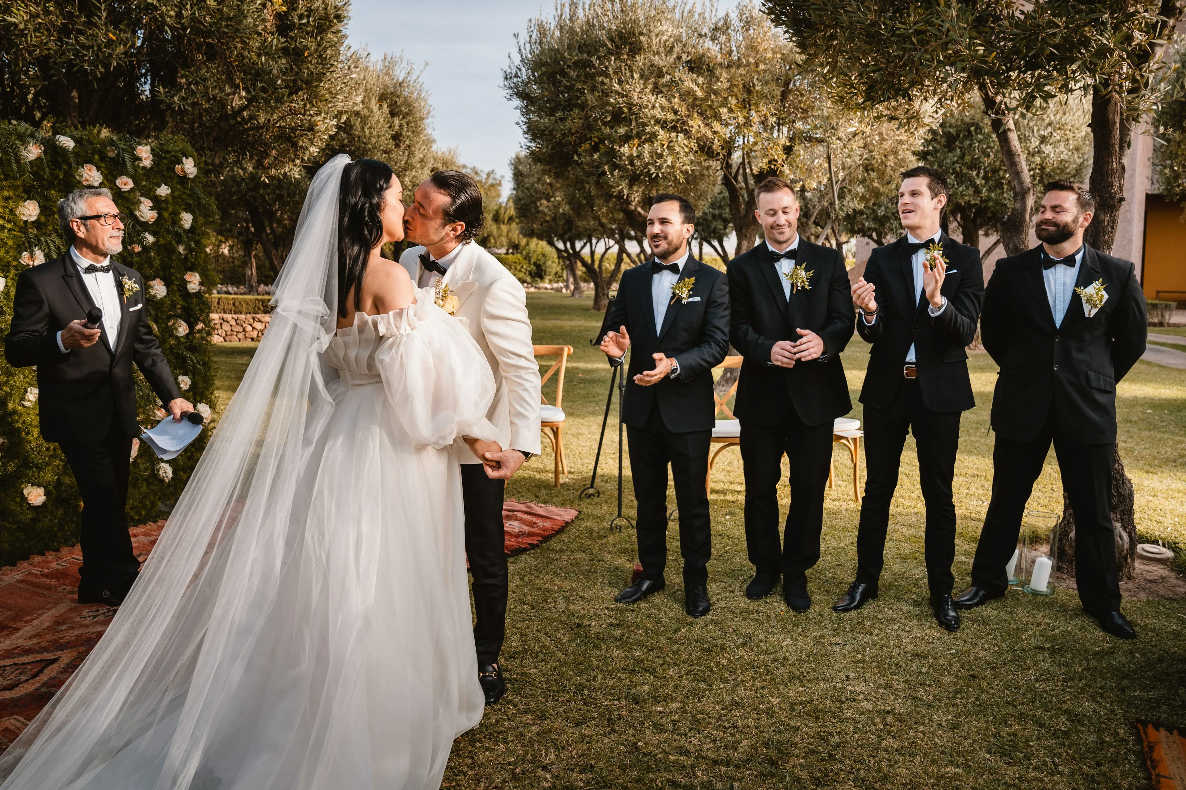 couple's first kiss