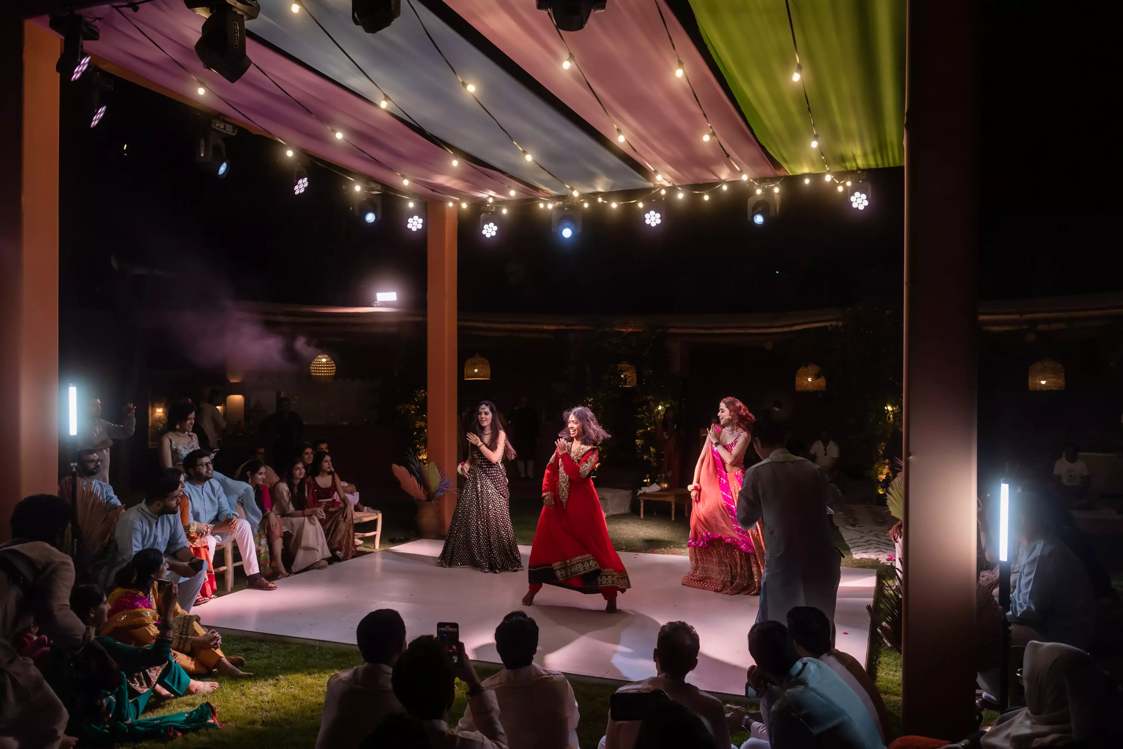 Guests dancing in the evening 