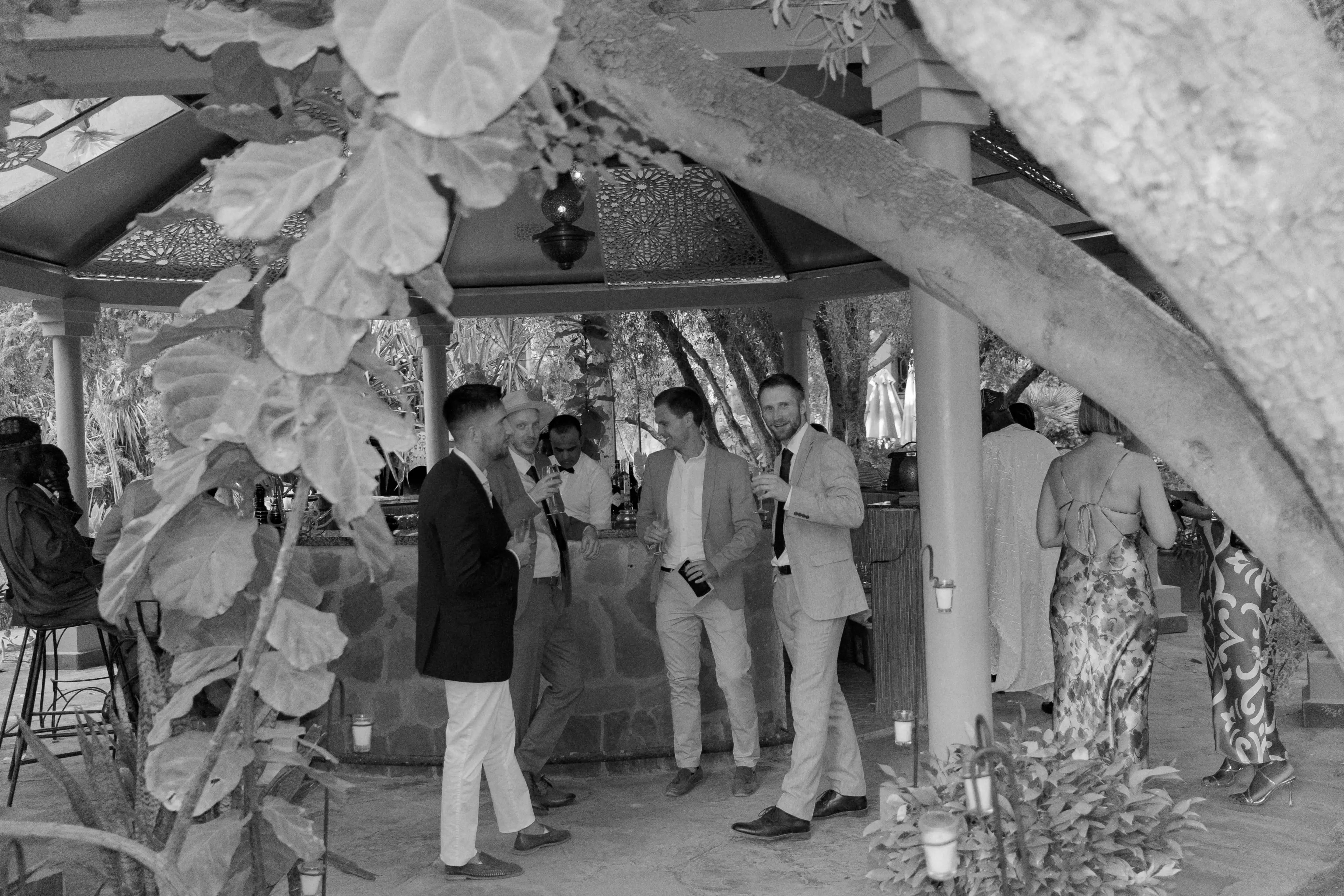 Cocktail bar to welcome back guests after the ceremony