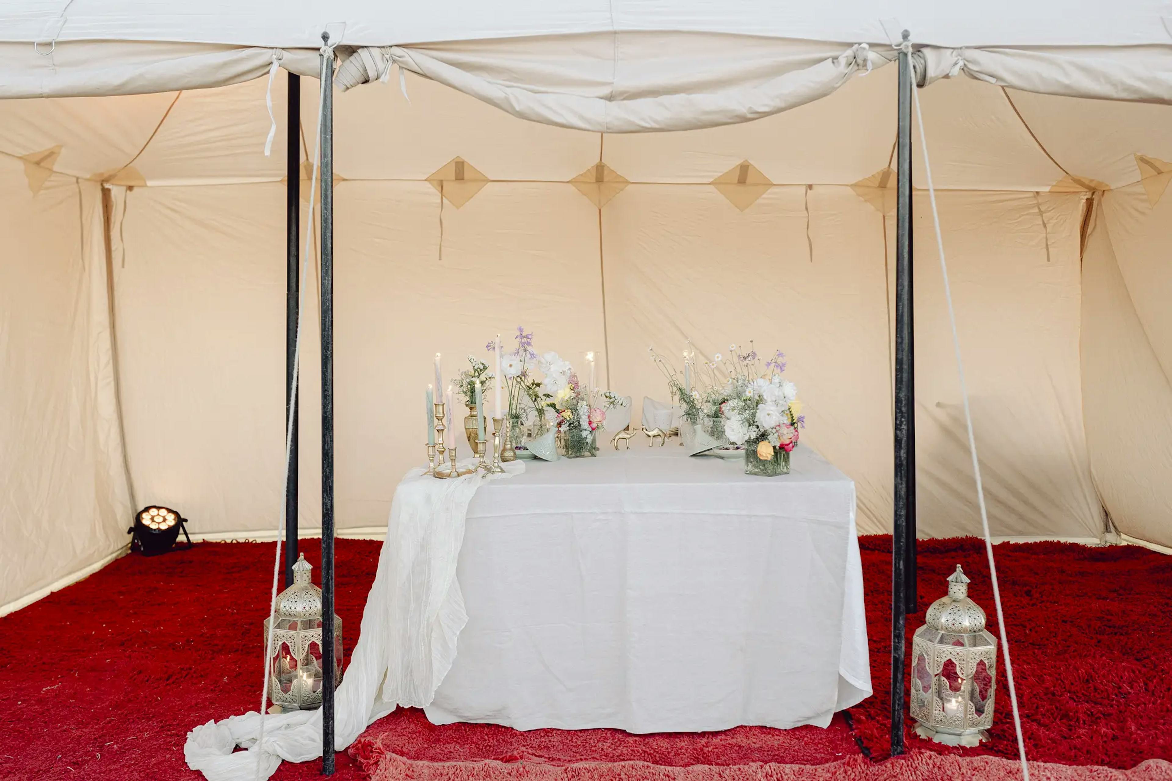 Desert Moroccan wedding decor