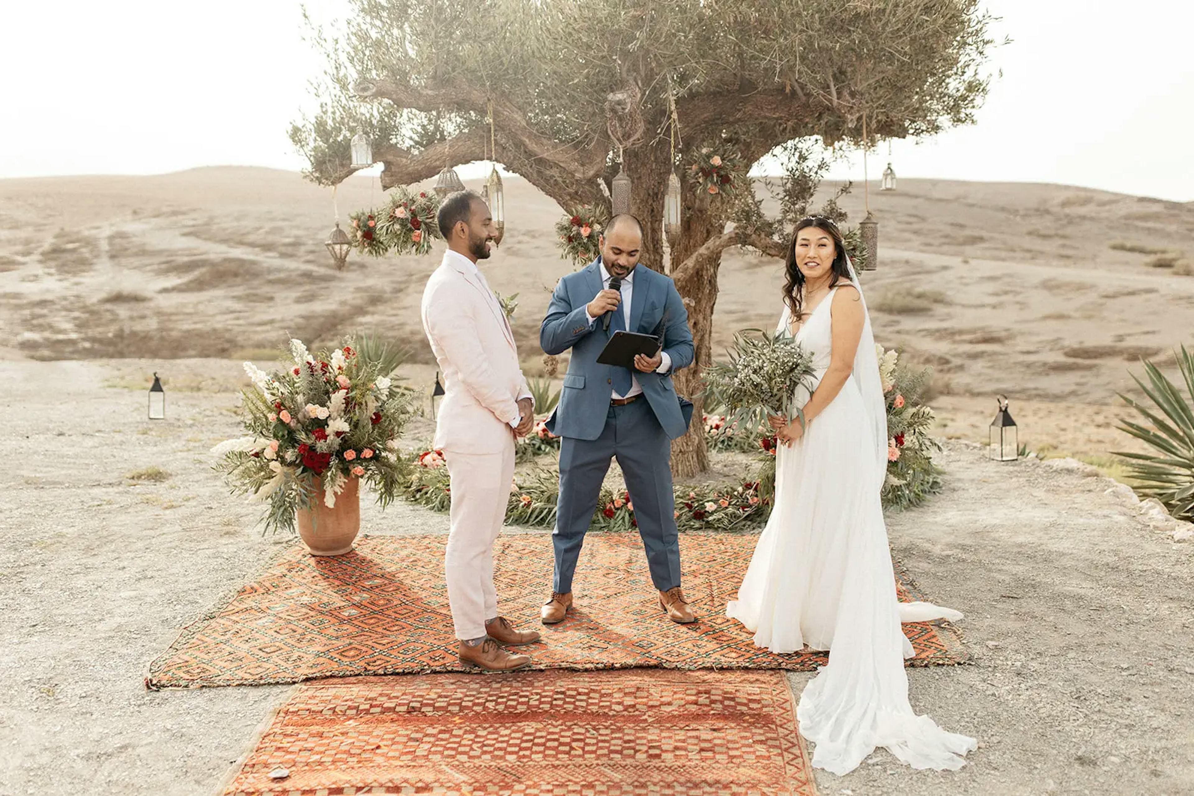 Couple getting married in Agafay desert