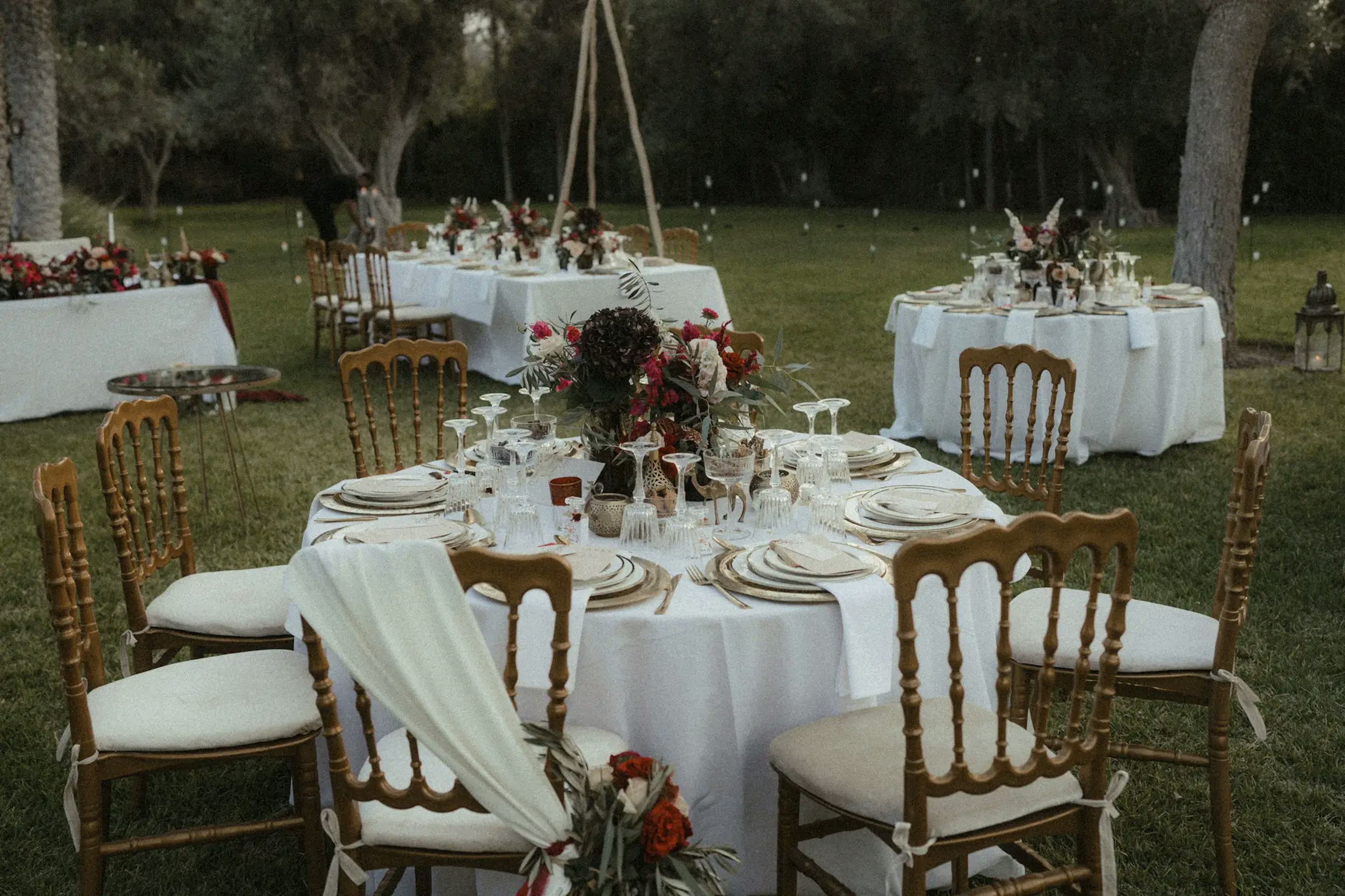 Table decoration for the dinner 