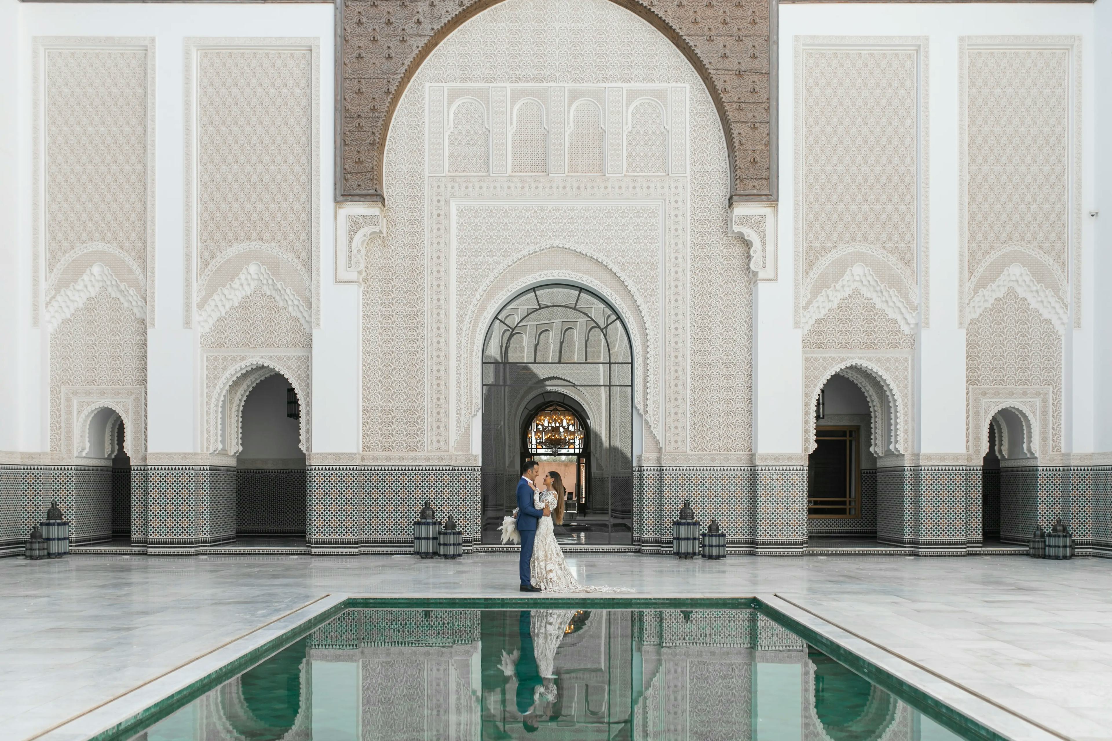 Mariage d'évasion dans une destination de luxe à l'hôtel Oberoi, Marrakech