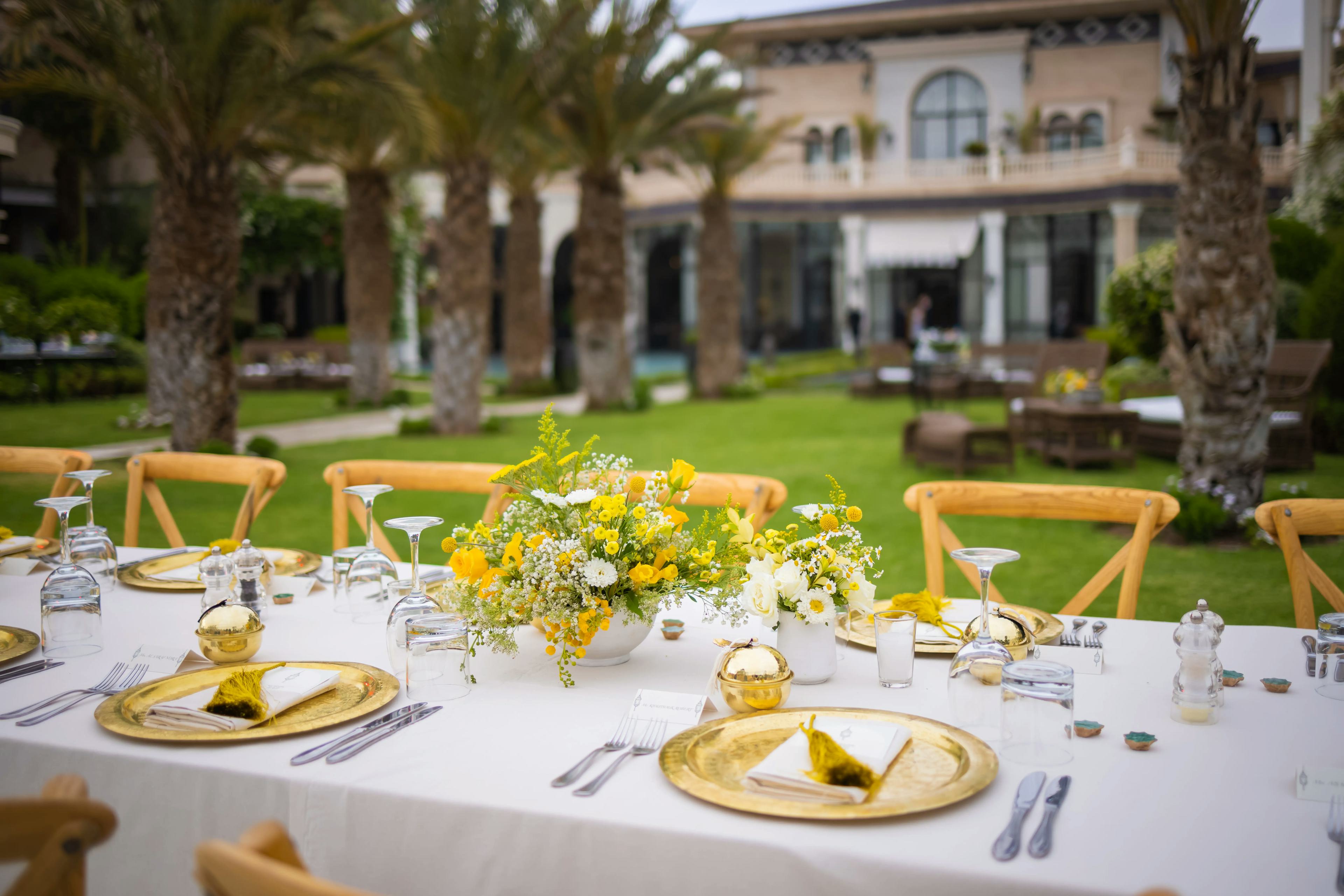 Summer Dinner decor Marrakech